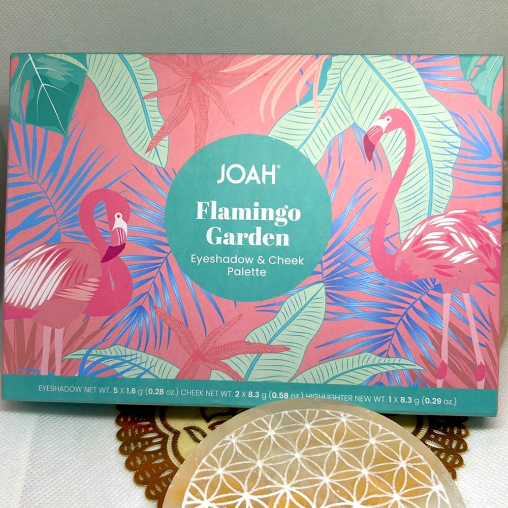 JOAH Beauty
Flamingo Garden eye and cheek palette